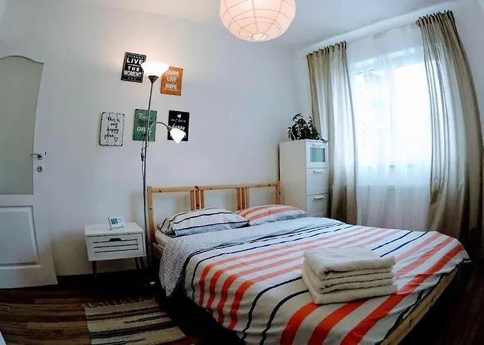 Modern Apartment, 1 Bedroom + Livingroom