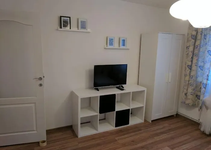 アパート Modern Apartment, 1 Bedroom + Livingroom